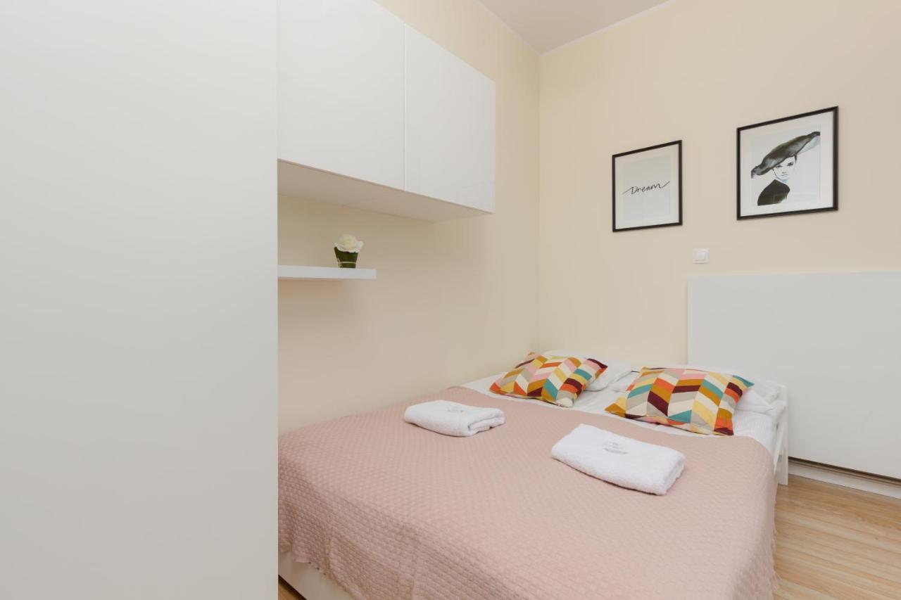 Niemcewicza Pet-Friendly Apartment By Noclegi Renters ワルシャワ エクステリア 写真